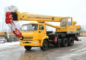 Автокран грузоподъемностью 25тонн