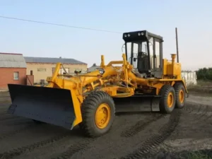 Автогрейдер