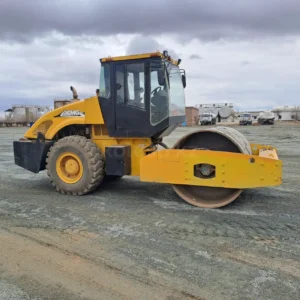 Каток грунтовый, вальцевый, вибро 16 тонн