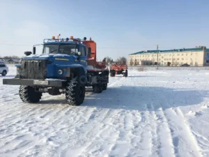 Урал трубовоз