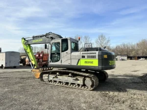 Экскаватор