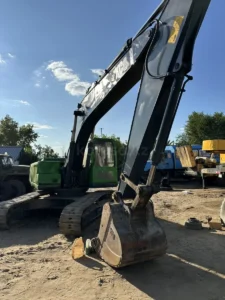 Бульдозер экскаватор погрузчк