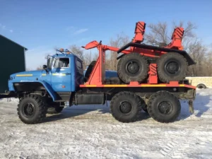 Урал трубовоз