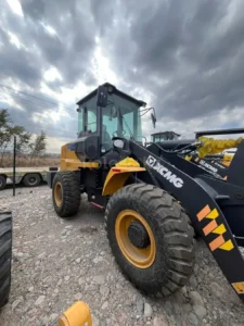 Аренда Фронтального Погрузчика на длительный срок 1, 8 м3 и 3м3