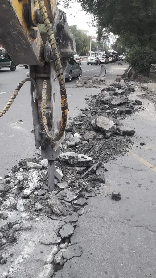 Гидромолот. Отбойник. Экскаватор 3в1