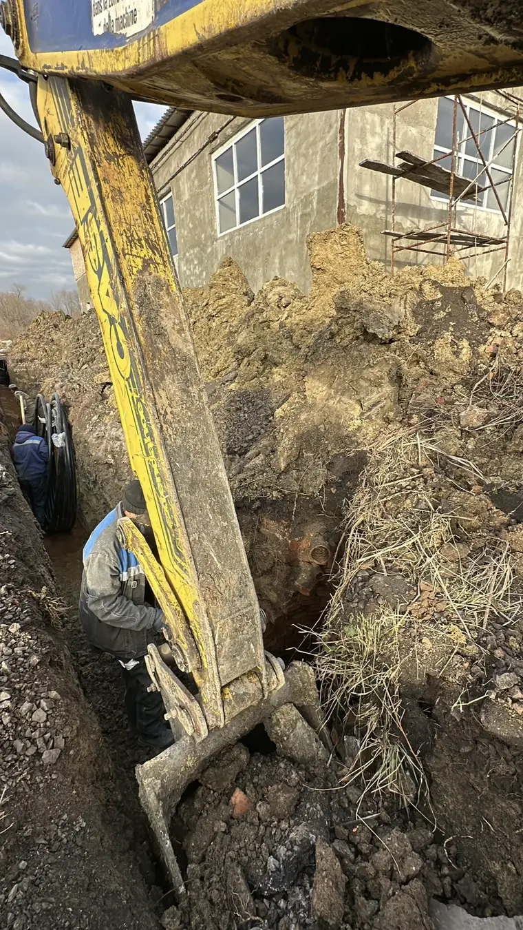 Услуги, аренда экскаватора погрузчика 3в1, петушок Ковш 60см. Телескоп.