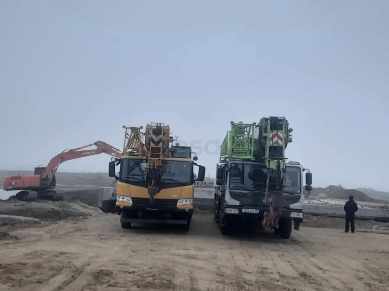 Сдается в аренду автокран 50 тонник. 2 ед.