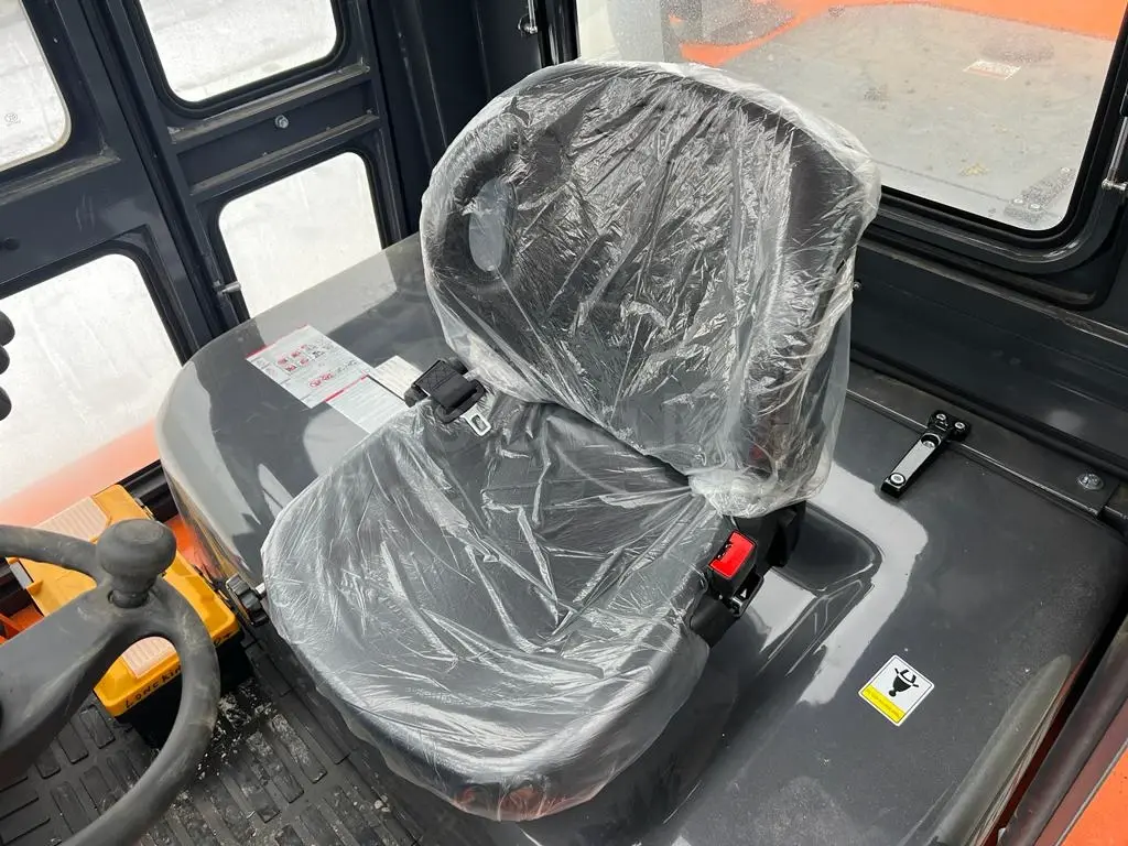 Вилочный погрузчик г/п 12 тн