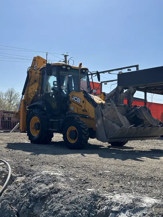 Услуги экскаватора-погрузчика JCB 3в1